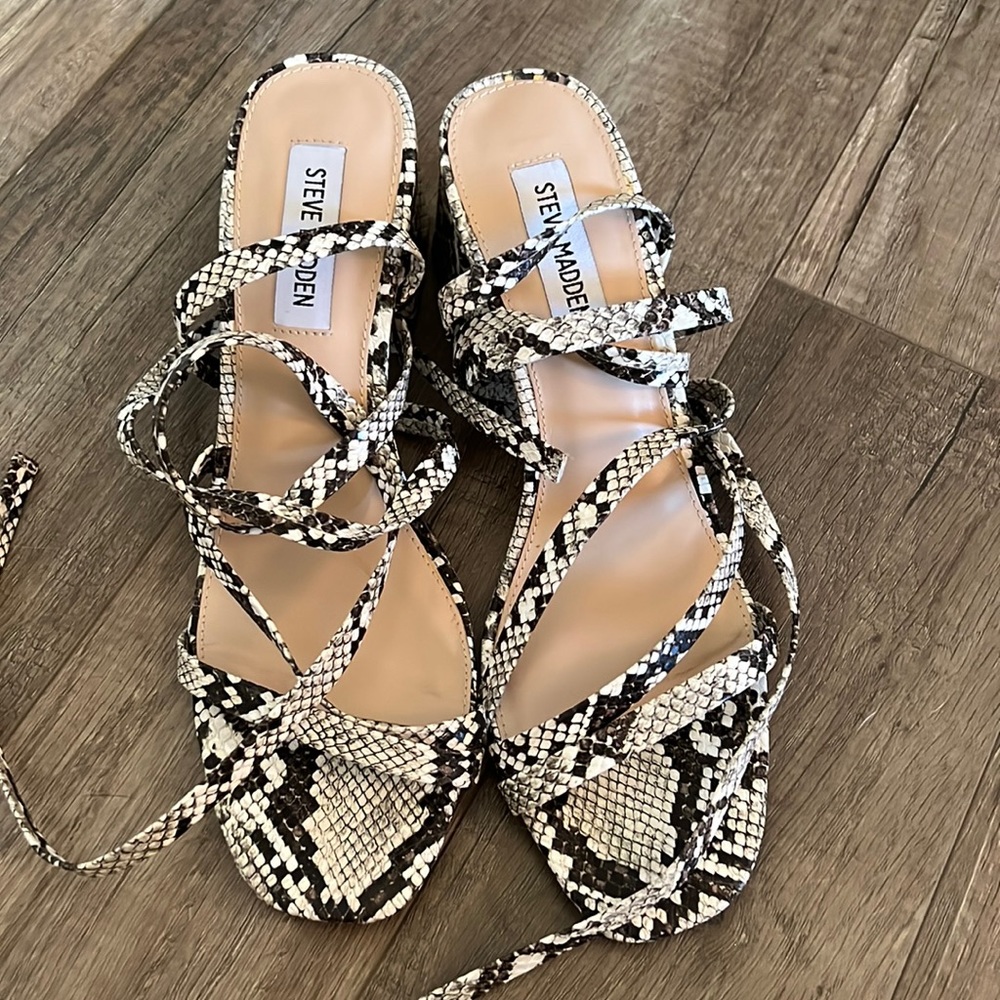 Steve Madden lace up heels size 8.5 worn once